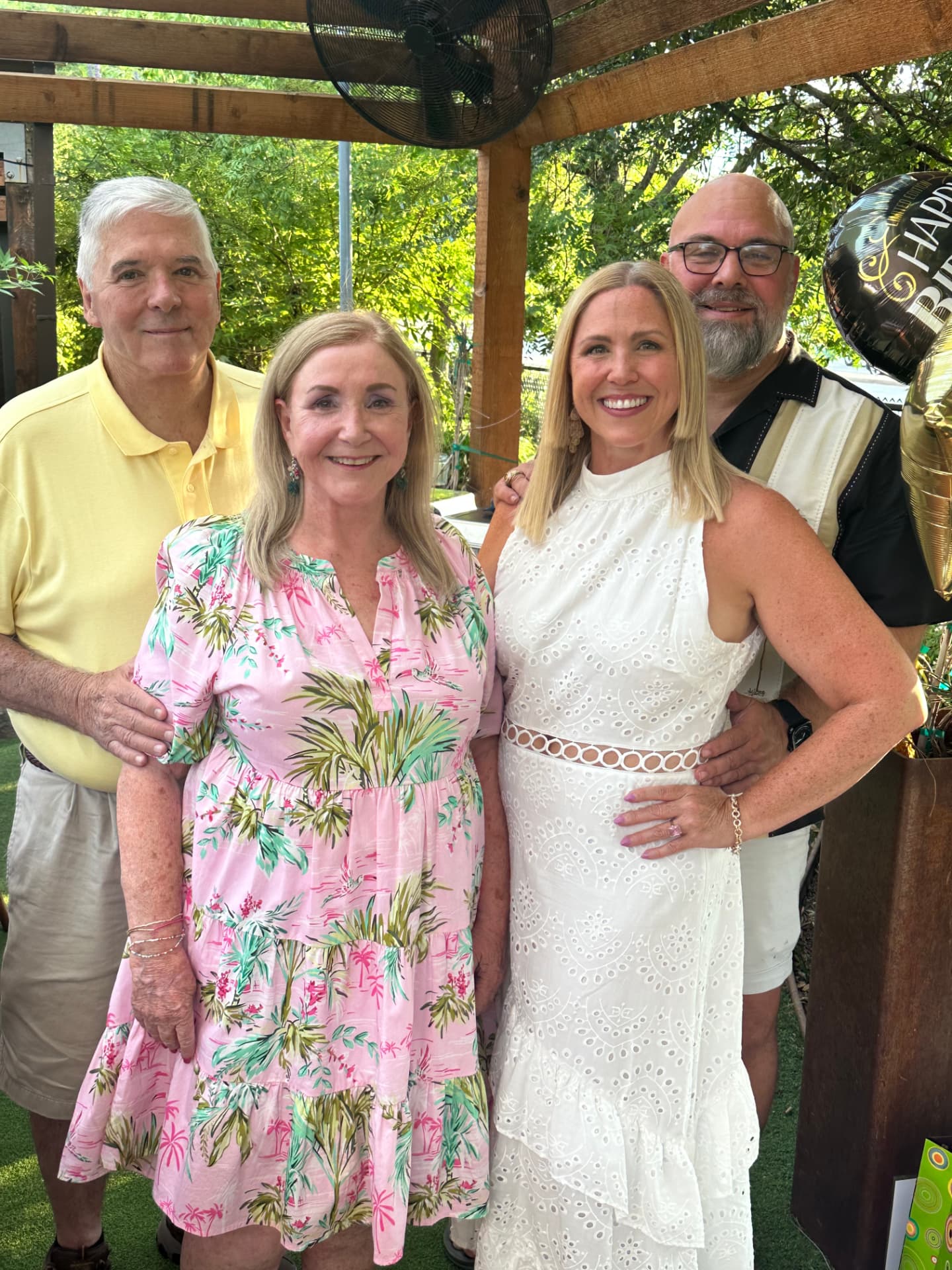 Suzanne and Michael Claxton with their daughter Kim Fulton